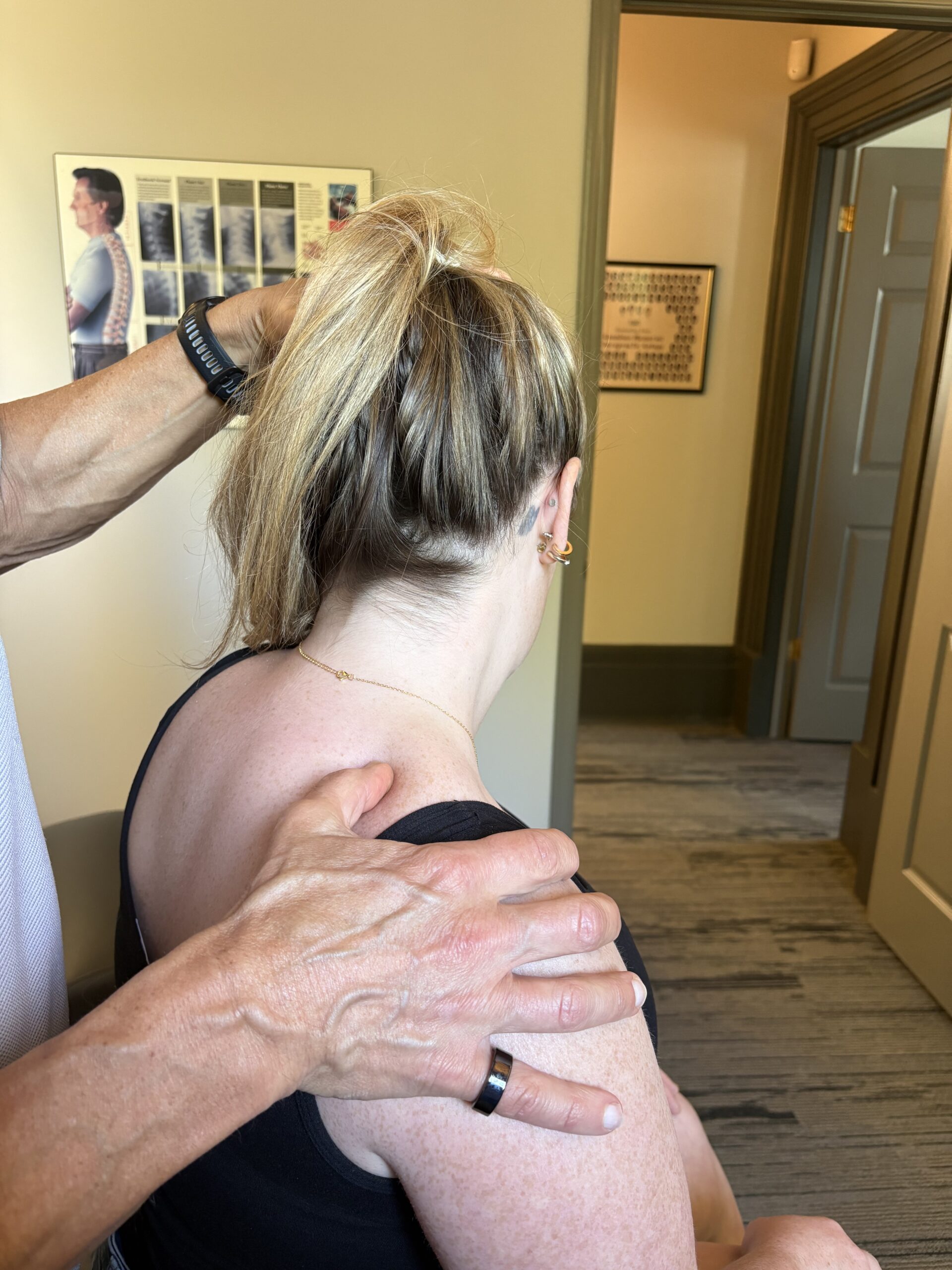 Why Your Neck Pain Keeps Coming Back (And How to Fix It)